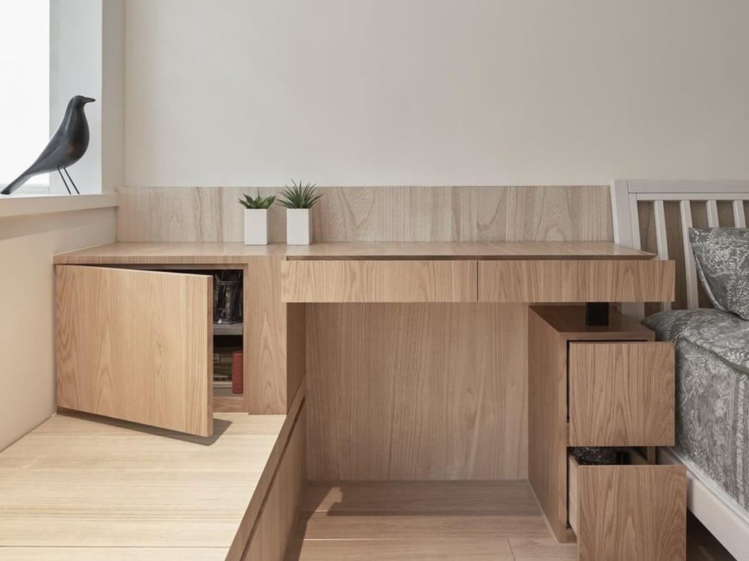 minimalist-built-desk1